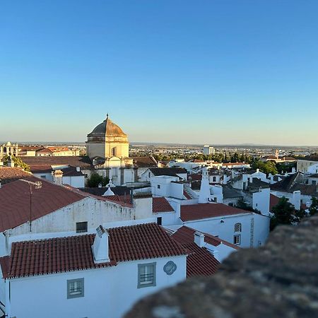 Casa Soure Suites And Apartments Evora Exterior photo